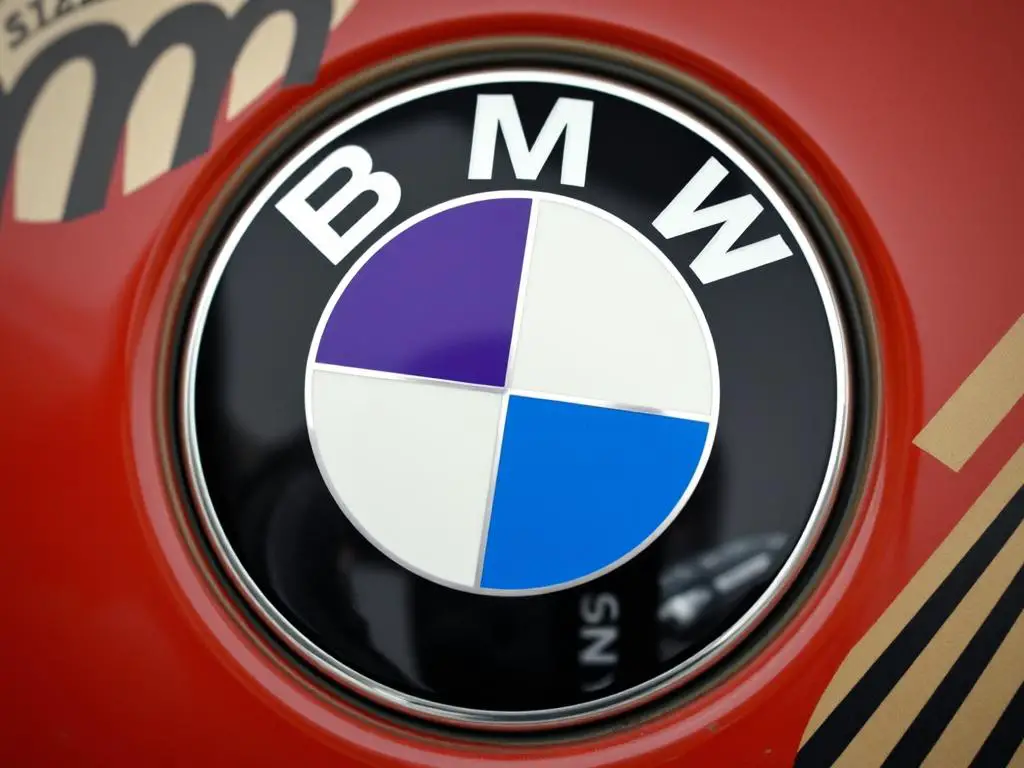 Original BMW Motorsport logo showing the M on car meaning's historical context